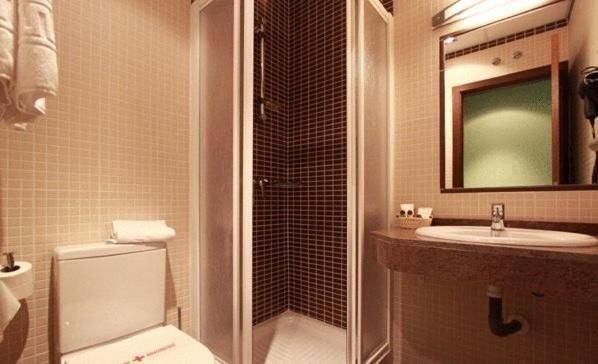 Hostal Avenida Barajas Madrid Kamer foto